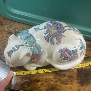 Frederick Cooper Ceramic Japanese Kutani Sleeping Cat